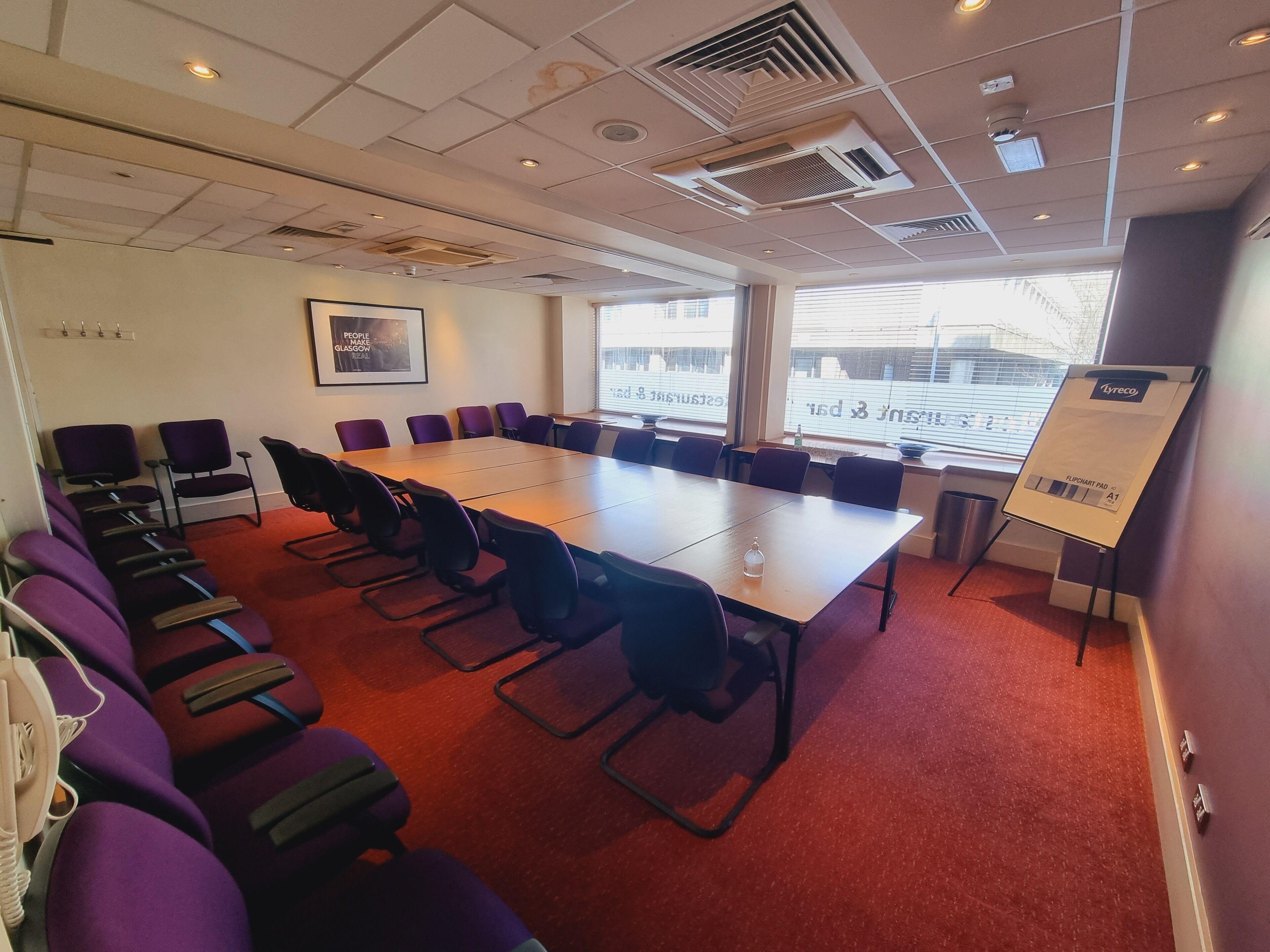 The Clyde Hotel - Glasgow — Photos 3
